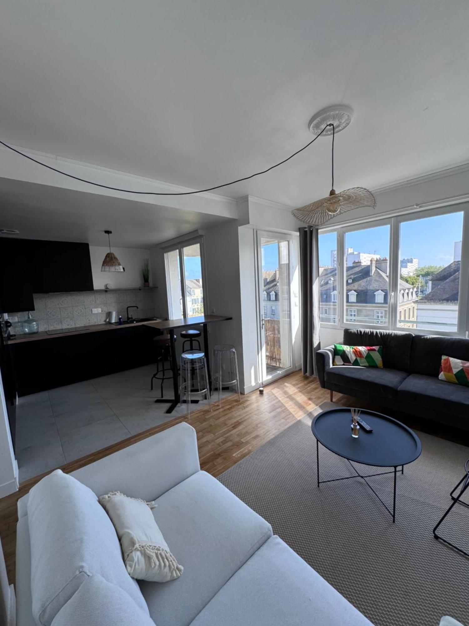 Charmant Appartement T3 Avec Balcon, Centre-Ville Lorient Ngoại thất bức ảnh