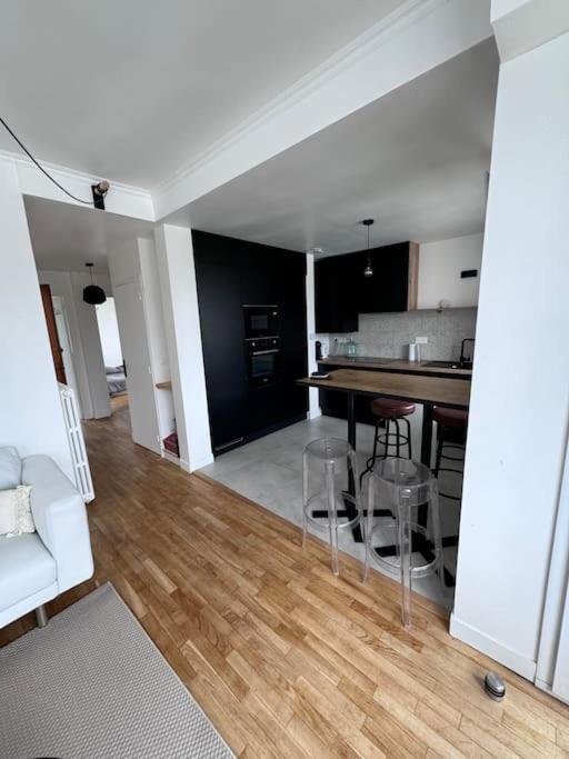 Charmant Appartement T3 Avec Balcon, Centre-Ville Lorient Ngoại thất bức ảnh